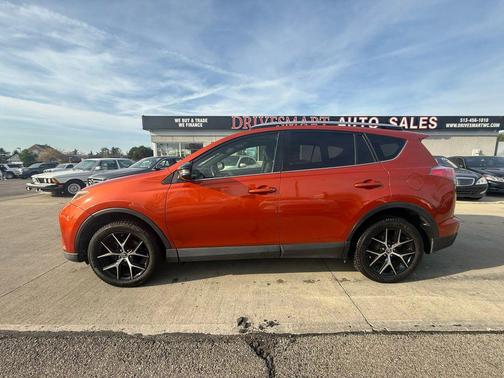 2016 Toyota RAV4 SE