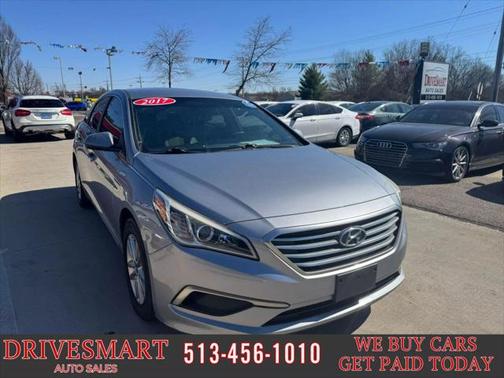 2017 Hyundai SONATA SE