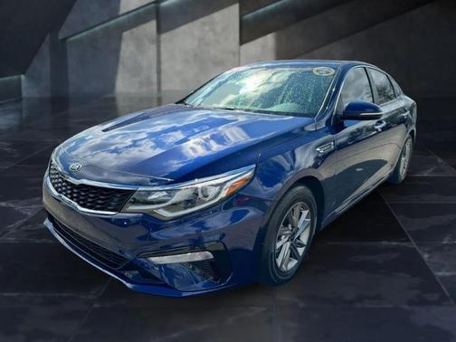 2020 Kia Optima LX