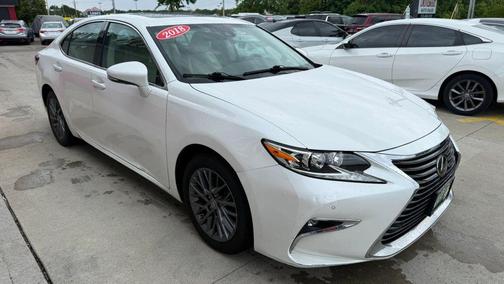 Eminent White Pearl 2018 Lexus ES 350 Base