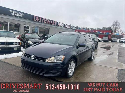 2015 Volkswagen Golf SportWagen TDI S 4-Door