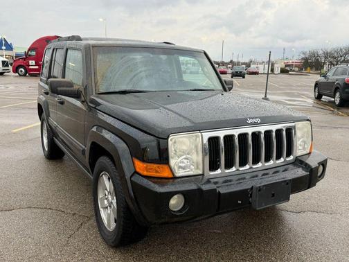 2007 Jeep Commander Sport
