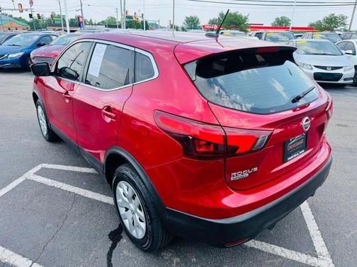 2018 Nissan Rogue Sport S