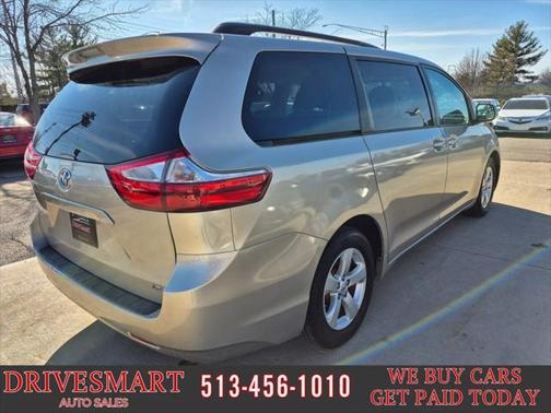 2015 Toyota Sienna LE