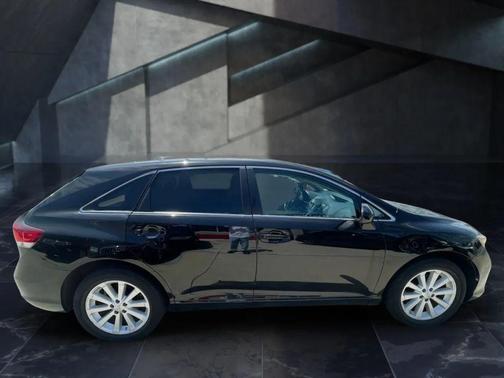 2011 Toyota Venza Base