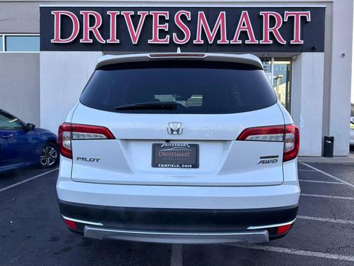 2021 Honda Pilot Touring 8-Passenger