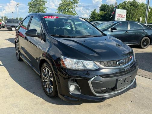 2020 Chevrolet Sonic FWD Sedan LT