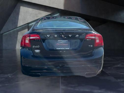 2016 Volvo S60 T5 Drive-E Premier