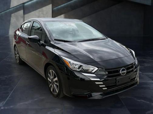 2023 Nissan Versa 1.6 SV