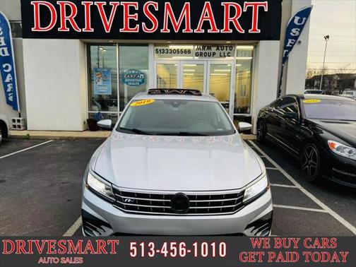 2019 Volkswagen Passat 2.0T R-Line