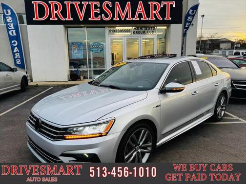 2019 Volkswagen Passat 2.0T R-Line