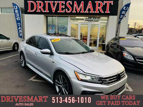 2019 Volkswagen Passat 2.0T R-Line