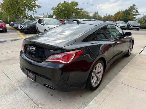 2014 Hyundai Genesis Coupe 2.0T Premium