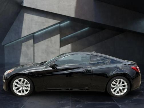 2014 Hyundai Genesis Coupe 2.0T Premium