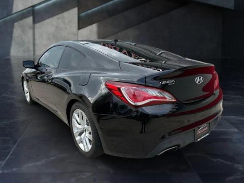 2014 Hyundai Genesis Coupe 2.0T Premium
