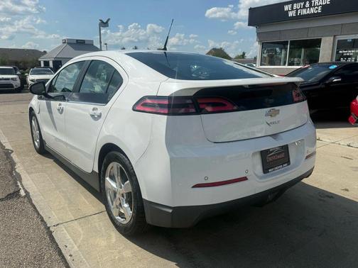 2013 Chevrolet Volt Base