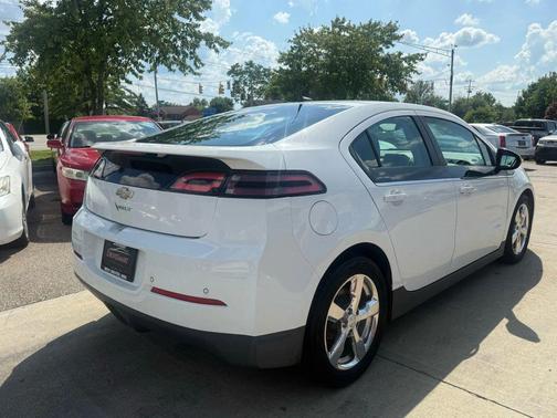 2013 Chevrolet Volt Base