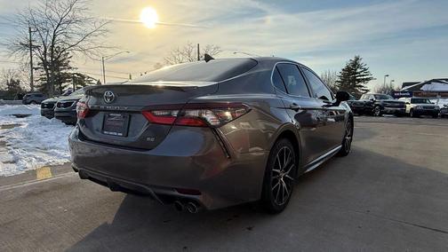 2021 Toyota Camry SE