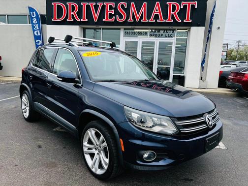 2016 Volkswagen Tiguan 2.0T SE 4MOTION