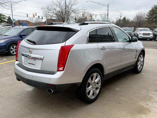 2011 Cadillac SRX Performance Collection