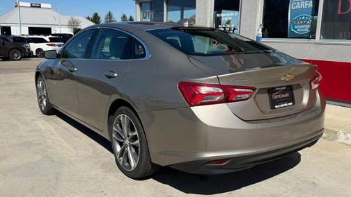 Mineral Gray Metallic 2022 Chevrolet Malibu FWD LT