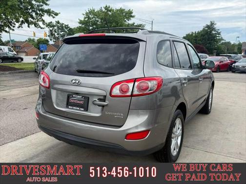 2011 Hyundai SANTA FE SE