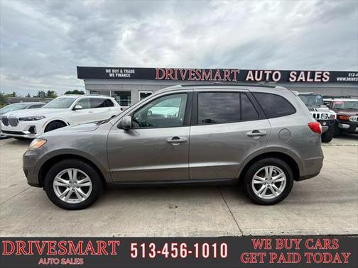 2011 Hyundai SANTA FE SE