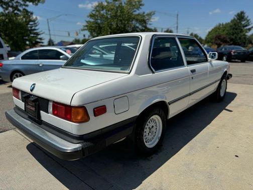 1983 BMW 320 i