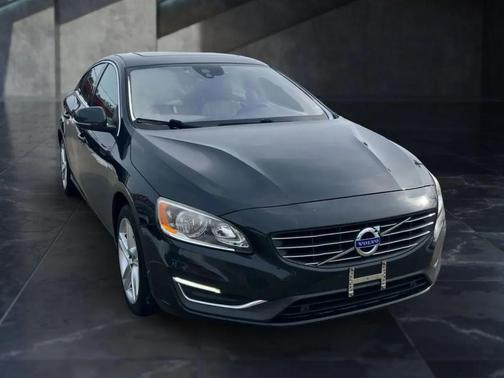 2015 Volvo S60 T5 Premier
