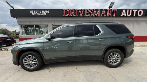 Silver Sage Metallic 2022 Chevrolet Traverse LT Cloth