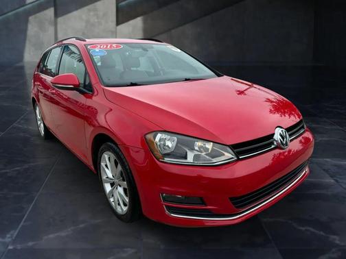 2015 Volkswagen Golf SportWagen TSI SE 4-Door