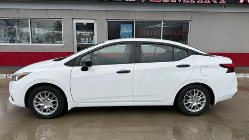 2020 Nissan Versa 1.6 S