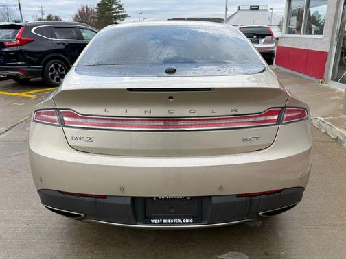 2017 Lincoln MKZ Base