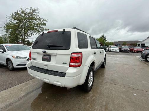 2010 Ford Escape XLT