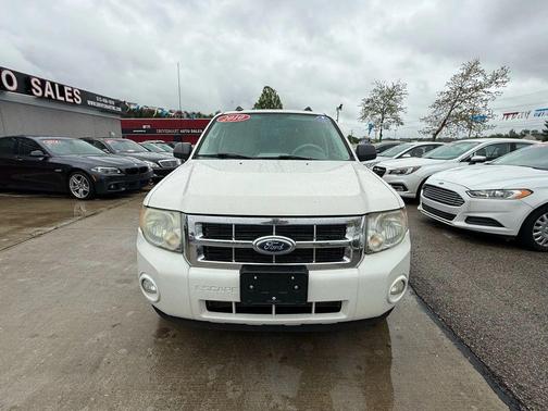 2010 Ford Escape XLT