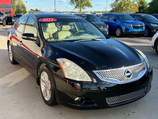 2012 Nissan Altima 3.5 SR