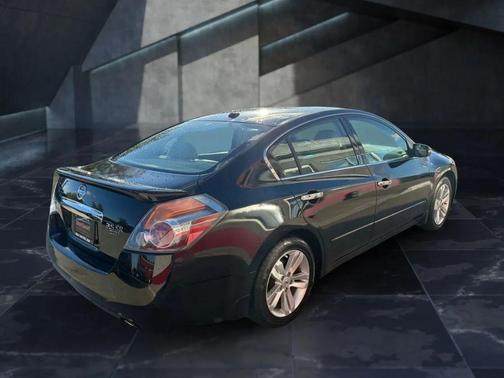 2012 Nissan Altima 3.5 SR