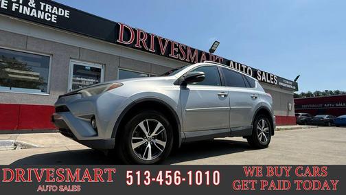 Silver Sky Metallic 2017 Toyota RAV4 XLE