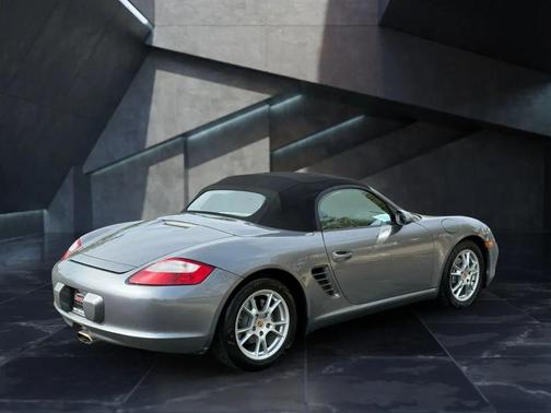2005 Porsche Boxster Cabriolet 2D
