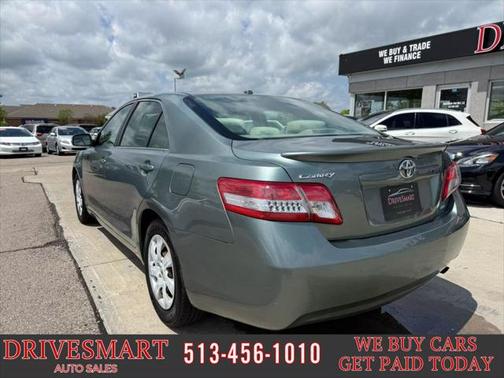 2011 Toyota Camry LE