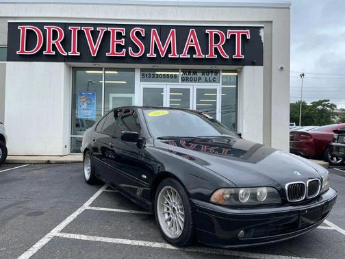 2002 BMW 540 540i Sedan 4D