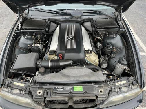 2002 BMW 540 540i Sedan 4D