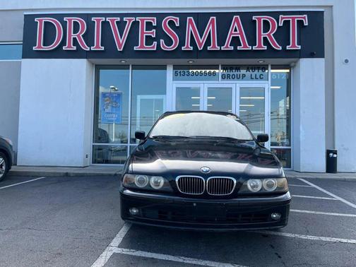 2002 BMW 540 540i Sedan 4D