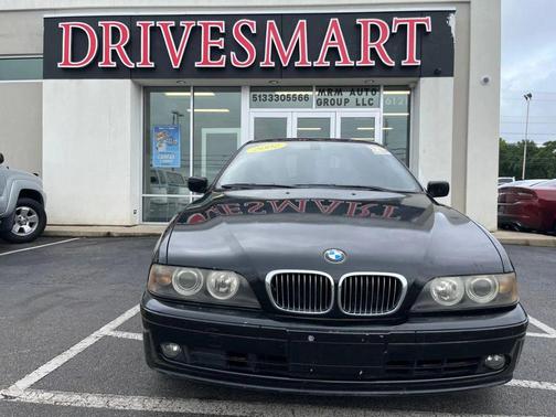 2002 BMW 540 540i Sedan 4D
