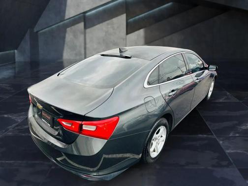 2017 Chevrolet Malibu 1LS