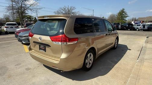 2011 Toyota Sienna Base