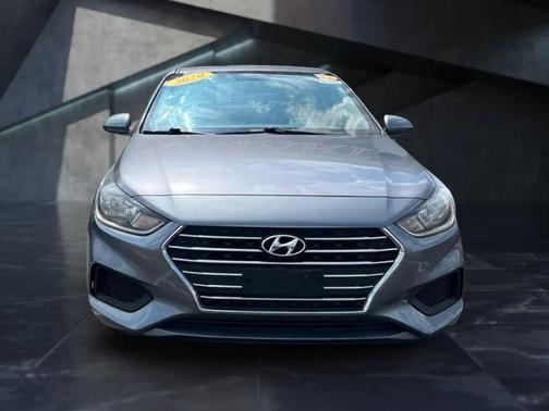 2020 Hyundai Accent SE