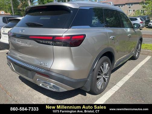 2022 INFINITI QX60 SENSORY