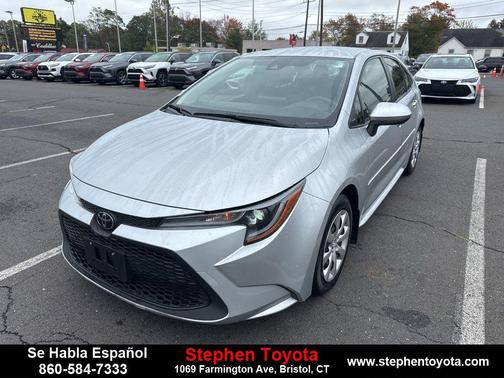 2022 Toyota Corolla LE