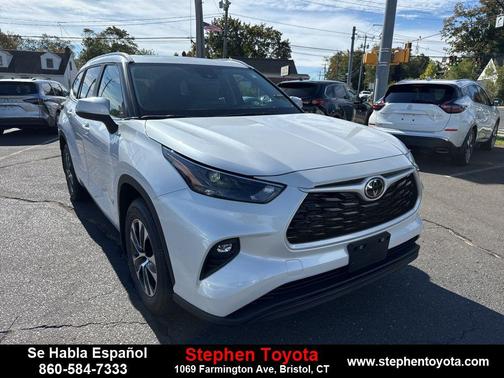 2025 Toyota Highlander XLE